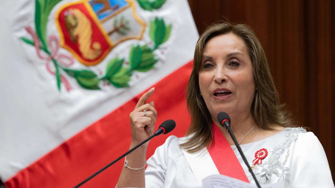 Boluarte sobre su aumento de sueldo: “Estamos cumpliendo con el programa Servir”