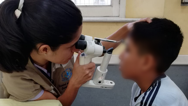 Pacientes con catarata reciben tratamiento gratuito en Piura