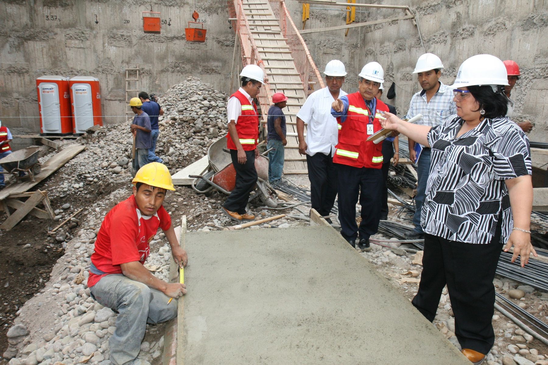 Obreros de construcción accederán a EsSalud con dos meses de aporte