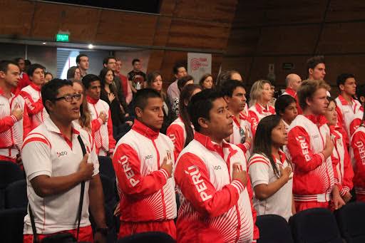 Ejecutivo plantea que TV y radio difundan el himno nacional diario