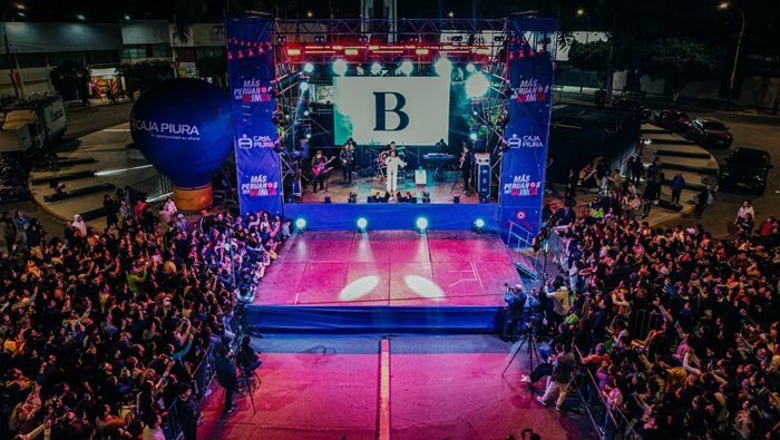 Música, baile y patria en show de Bartola en Piura