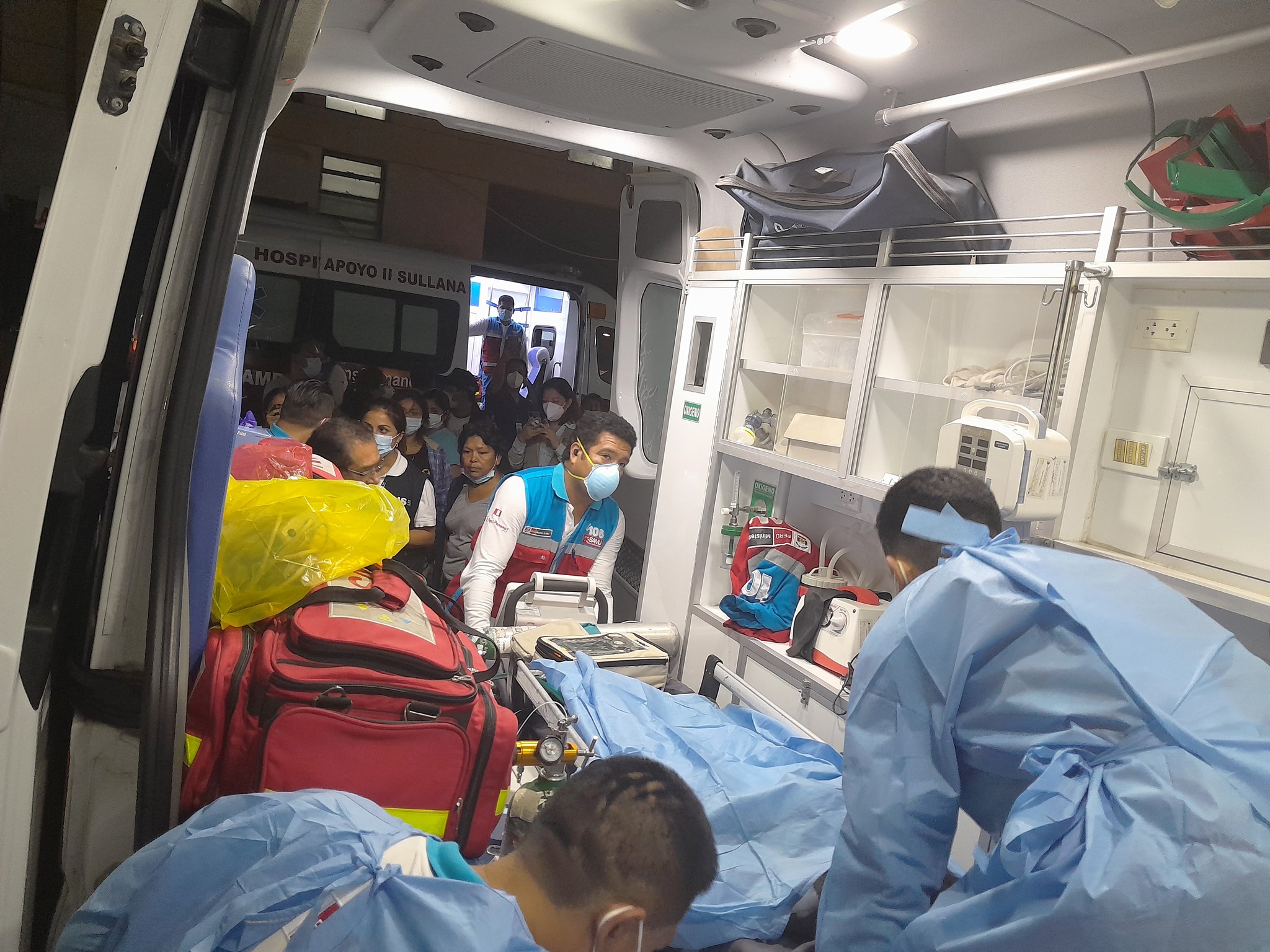 Piura: sicarios asesinan a dos jóvenes y hieren a mujer en Sullana