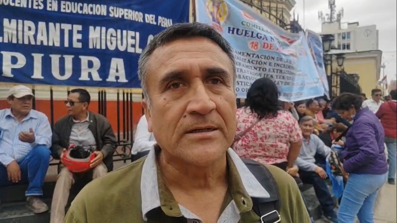 Docentes de los institutos superiores acatan una huelga nacional
