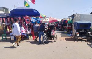 Piura: Informales obstaculizan 17 puertas del complejo de mercados