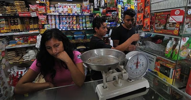 Extorsión e inseguridad afectan a pequeños negocios y frenan competitividad