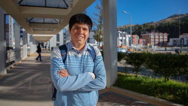 1258420-mas-de-42-000-peruanos-han-continuado-estudiando-sin-preocupaciones-economicas-con-el-apoyo-de-beca-permanencia