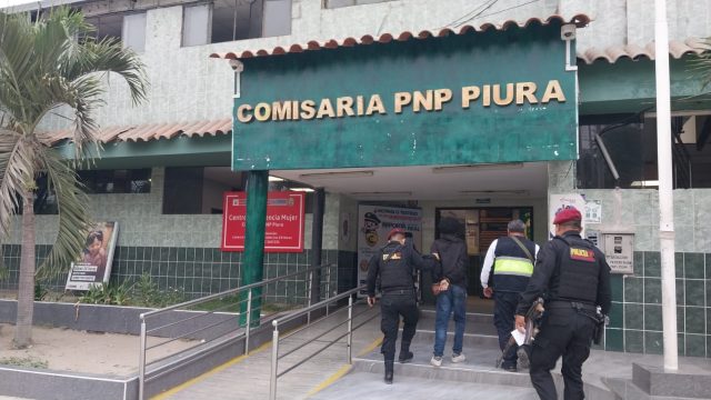 1263859-traslado-a-comisaria