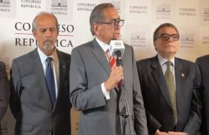 El APRA presenta a sus precandidatos a la presidencia y el congreso