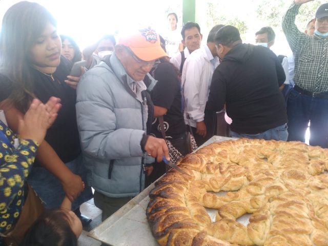 Rosca de muerto más grande