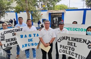 Piura: Trabajadores de Transportes exigen al GORE el pago de beneficios