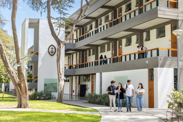 Universidad-de-Piura-convoca-al-Concurso-de-Becas-y-Semibecas-para-la-admision-2025-II