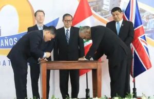 Piura: firman contrato para construir el nuevo Hospital de Alta Complejidad