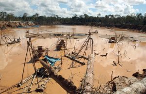 Policía de Piura alerta: minería ilegal financia al crimen organizado