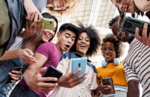 TIC: la nueva generación que aprende desde la pantalla