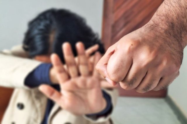 Violencia contra la mujer
