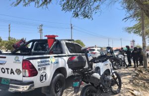 Piura: Fuga de camioneta desata persecución policial y deja un agente herido
