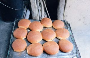 Gastronomía: cómo se elabora la clásica torta de canela