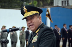 Cuestionan resolución de Arriola que favorece ascensos en la PNP sin diplomados