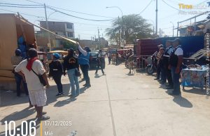 Piura: Municipio desmantela puestos informales que invadían veredas
