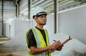 España abre oportunidades laborales seguras para técnicos de Piura