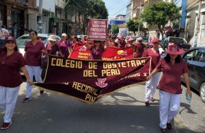 Crisis en Colegio de Obstetras de Piura expone a nuevos egresados