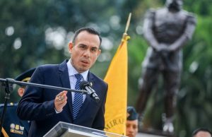Congreso impulsa vacancia contra José Jerí por reuniones privadas