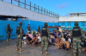 La Policía y el Ministerio Público realizan un operativo en el penal de Piura