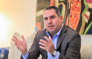 Belaunde propone cheque minero y mano dura contra el crimen