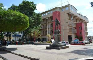 Dirigente ciudadana califica de “inaudita” y “descabellada” la obra del centro de Piura