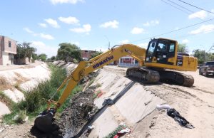 Piura: Limpian 1.5 kilómetros del dren Sullana para prevenir inundaciones
