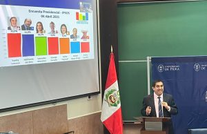 Huamán alerta crisis de credibilidad en encuestas y fiscalización electoral