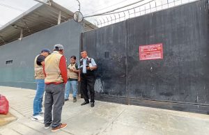 Clausuran Sunarp Piura por impedir fiscalización tras caída de techo