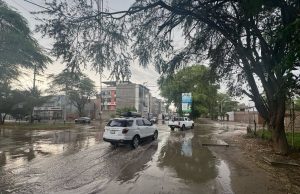 Con una lluvia ligera, la municipalidad hace broma y dice que sus SARE sí funcionan