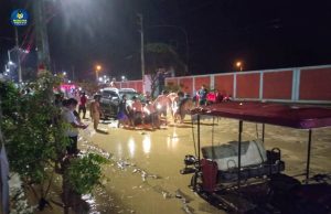 Piura:Lluvia y tormenta eléctrica dejan sin energía a Máncora
