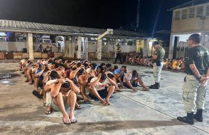 Endurecerán el control en los penales y los internos deberán raparse