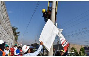 Enosa exhorta a no usar postes eléctricos para propaganda