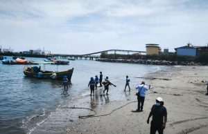Piura: Sechura impulsa limpieza en playas Media Luna y Puerto Rico
