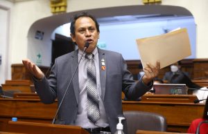 Montalvo anuncia que no dará voto de confianza al gabinete Miralles