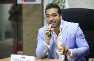 Fe en El Perú presenta su lista de candidatos a diputados por Piura