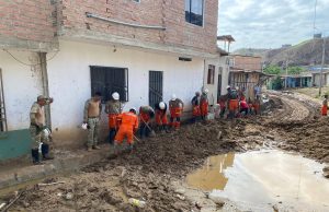 Supervisan atención por lluvias en Máncora y Los Órganos