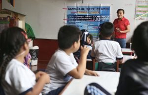 Más de 374 mil docentes serán beneficiados con bono extraordinario