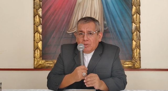 Luciano Maza Huamán arzobispo de Piura y Tumbes