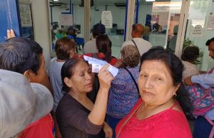 Piura: Usuarios reclaman a la EPS Grau por el alza de las tarifas de agua
