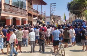 Vecinos de Catacaos protestan nuevamente contra la Municipalidad