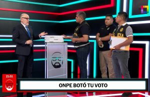 ONPE responde por ánforas halladas tras denuncia en TV