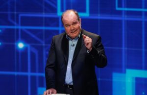 López Aliaga propone “Hambre Cero” y reestructuración del sistema judicial