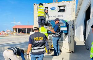 Decomisan 762 paquetes de cocaína en terminal portuario de Paita
