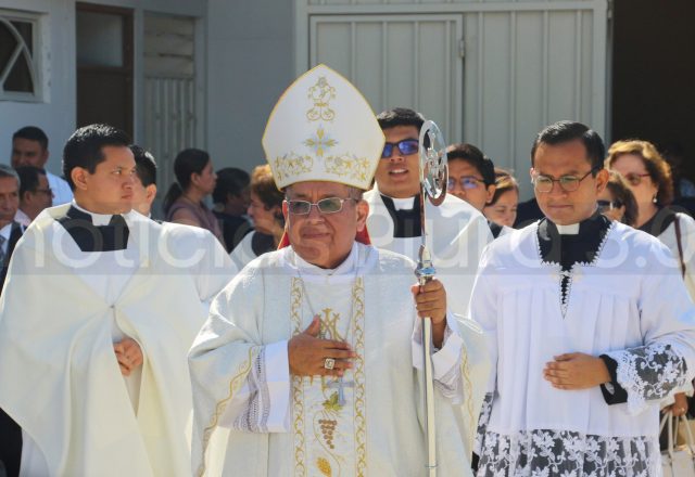 Arzobispo de Piura Luciano Maza Huamán