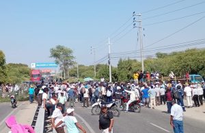 Paro agrario: Bloquean carreteras en Piura y exigen medidas urgentes