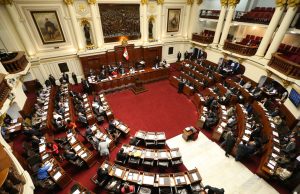 Congreso saliente impulsaría leyes que amenazan la economía